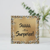 Invitation Chic Leopard Surprise 50e anniversaire (Debout devant)