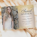 Invitation Chic or parties scintillant métallique photo Sweet<br><div class="desc">Une simple parties scintillant d'or moderne scintille élégant sur feuille métallique Sweet sixteen or invitation fête d'anniversaire,  ajoutez votre photo.</div>