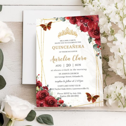 Invitation Chic Quinceañera Fleurs rouges Floral Papillon or