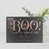 Invitation Chic Rose or rose BOO Baby shower élégant (Debout devant)