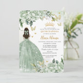 Invitation Chic Sage Green Papillons Floraux Quinceañera (Debout devant)