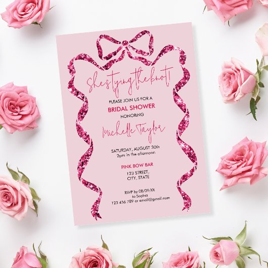Invitation Chic She's Tying the Knot Pink Bow Fête des mariée