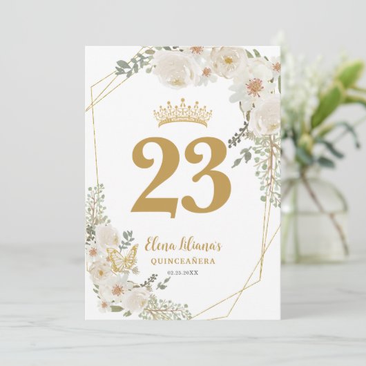 Invitation Chic White Ivory Floral Quinceanera Table Number (Debout devant)