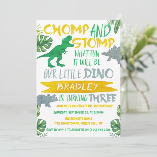 Invitation Chomp & Stomp ! Dinosaur Boys 3e anniversaire (Debout devant)