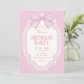 Invitation Choquette d'anniversaire à ruban rose (Debout devant)