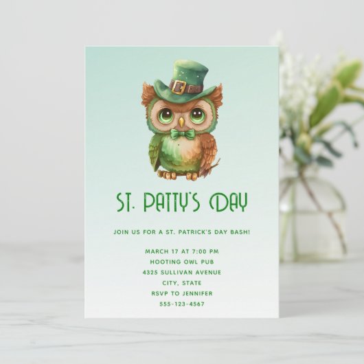 Invitation Chouette mignonne dans un chapeau vert Haut Chapea (Debout devant)