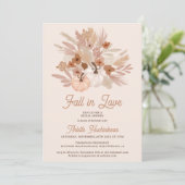 Invitation Chute d'amour beige floral boho chic douche nuptia (Debout devant)
