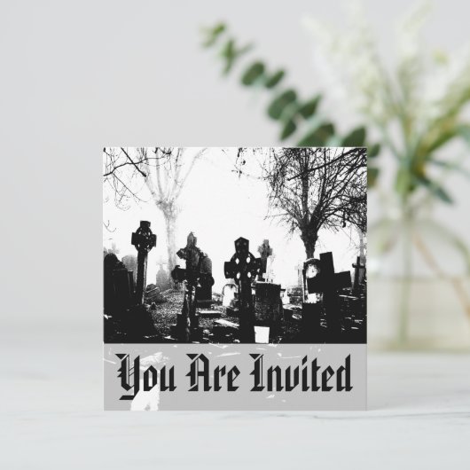 Invitation Cimetière gothique déplaisant (Debout devant)
