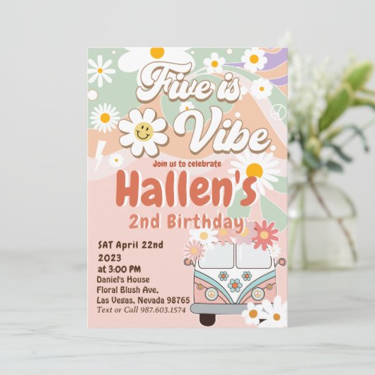 Invitation Cinq a Vibe Super Retro Rainbow 5e anniversaire (Debout devant)