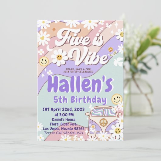 Invitation Cinq a Vibe Super Retro Rainbow 5e anniversaire (Debout devant)