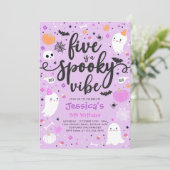 Invitation Cinq Est Un Vibe Spoe Halloween Fantôme Anniversai (Debout devant)