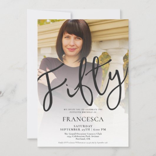 Invitation Cinquante Script photo personnalisé moderne 50e an (Devant)