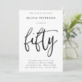 Invitation Cinquante | Typographie moderne du B&W 50th Birthd (Debout devant)