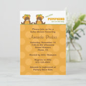 Invitation citrouille Bear Baby shower (Debout devant)