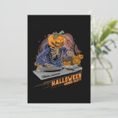 Invitation citrouille chef halloween dj dans la soirée musica (Debout devant)