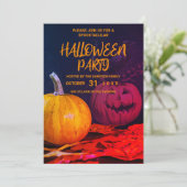 Invitation Citrouille d'halloween jaune violet (Debout devant)