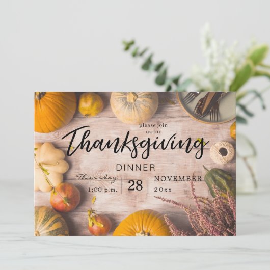 Invitation Citrouille du dîner de Thanksgiving (Debout devant)