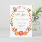 Invitation Citrouille Fall in Love Fall Fête de l'mariée flor (Debout devant)