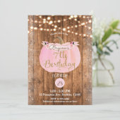 Invitation Citrouille rose Automne Bois rustique Lumières 7e (Debout devant)