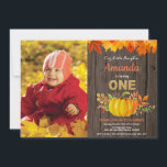 Invitation Citrouille Rustique Automne Premier Anniversaire O<br><div class="desc">Invitation Premier Anniversaire Citrouille Automne Rustique avec photo personnalisée. Invitation Anniversaire Automne. Fête d'anniversaire pour garçon ou fille. Fond en bois rustique, style campagne vintage rétro. Paillettes dorées. Rose, orange et or. Invitation 1er Premier Anniversaire. Pour une personnalisation plus poussée, veuillez cliquer sur le bouton "Personnaliser" et utiliser notre outil...</div>