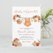 Invitation Citrouille rustique Vêtements de bébé Bébé Parseme (Debout devant)