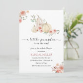Invitation Citrouilles blancs et fleurs roses Baby shower d'a (Debout devant)
