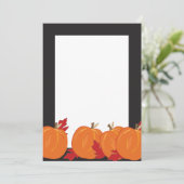 Invitation Citrouilles et feuille à l'invitation noire (Debout devant)