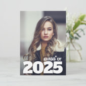 Invitation Classe Bold de 2024 Graduation Photo (Debout devant)