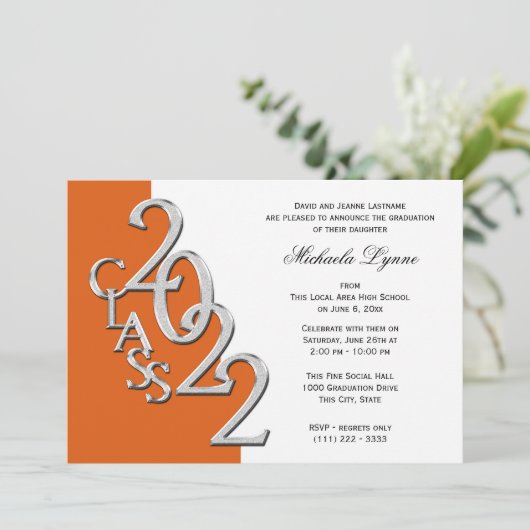 Invitation Classe de 2022 Grad Silver avec option de couleur  (Debout devant)