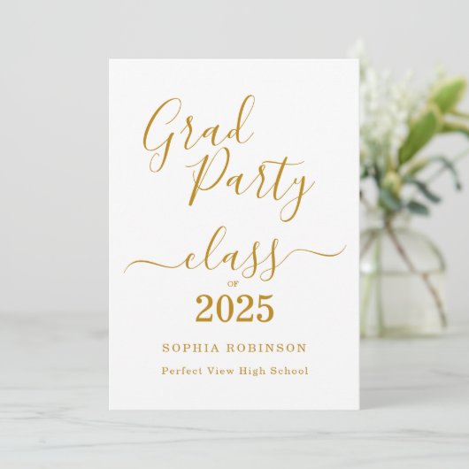 Invitation Classe de 2025 Elegant Gold Script Graduation Part (Debout devant)