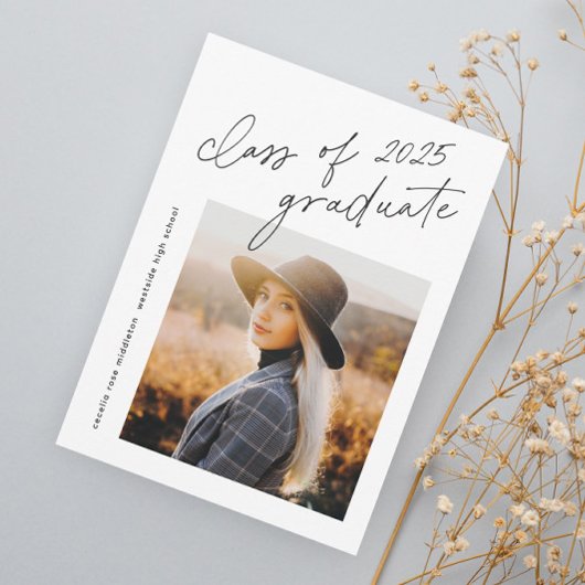 Invitation Classe de 2025 Modern Script Photo de remise des d