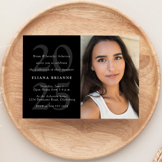 Invitation Classe de graduation photo noir blanc 2025 simple