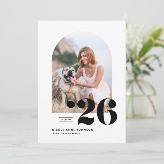 Invitation Classe noire de 2025 Arch Photo Graduation (Debout devant)