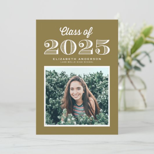 Invitation Classe rétro de 2024 Gold Photo Graduation (Debout devant)