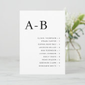 Invitation Classic Alphabetical Wedding Seating Chart Card (Debout devant)