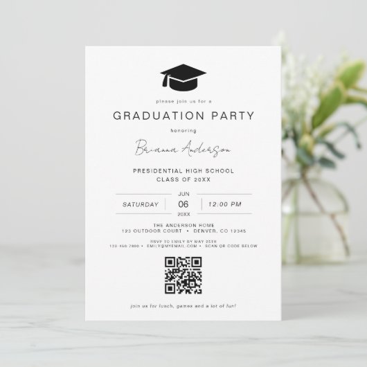 Invitation Classic Minimalist QR Code Graduation Party (Debout devant)