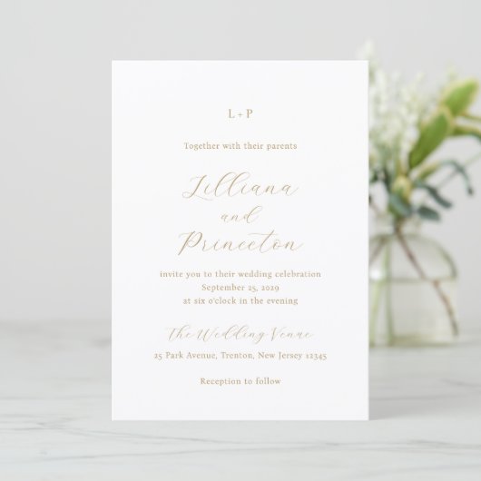 Invitation Classic Neutral Monogram Elegant Wedding (Debout devant)