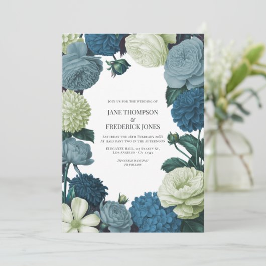 Invitation Coastal Juniper, Tidal Foam & Deep Reef Blue  (Debout devant)