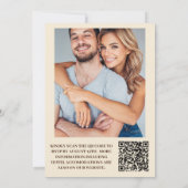 Invitation Code QR Arch Groovy Rétro Fleurs Mariage (Dos)