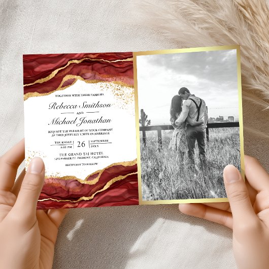 Invitation Code QR de mariage abstrait encre dorée Bourgogne