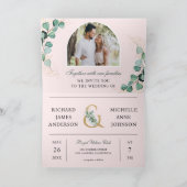 Invitation Code QR de mariage avec arche en eucalyptus rose b (Intérieur)