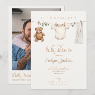 Invitation Code QR de photo de baby shower Clothesline Neutra