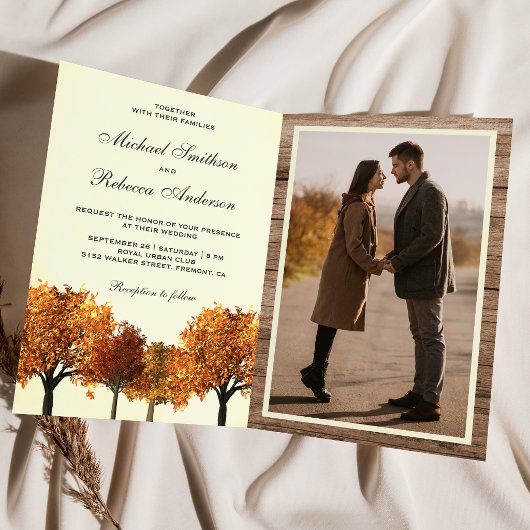 Invitation Code QR de photo de forêt d'arbres d'automne pour