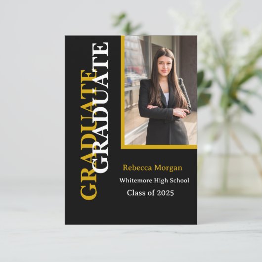 Invitation Code Qr Noir Or moderne Photo Graduation (Debout devant)