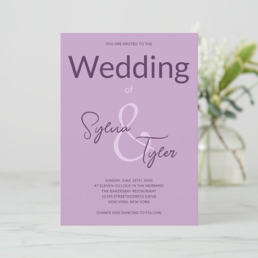 Invitation Code QR Typographie Décontractée Mariage violet (Debout devant)