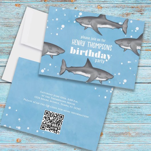 Invitation Codes QR d'anniversaire Fun Whimsical Ocean Sharks