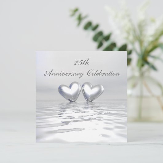 Invitation Coeurs de l'anniversaire d'argent (Debout devant)