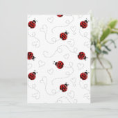 Invitation Coeurs noirs de l'amant de l'insecte rouge Ladybug (Debout devant)