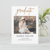 Invitation Collage photo minimaliste Graduation (Debout devant)