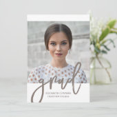 Invitation Collage Photo Moderne Argent Script Diplômé (Debout devant)